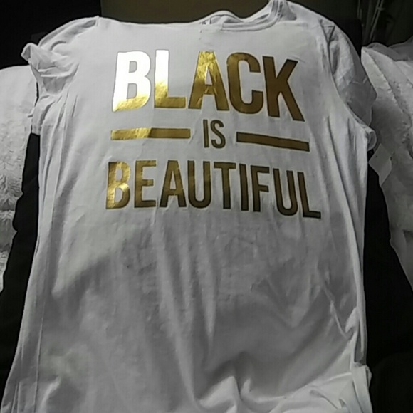 Tops - Black is beautiful tee-shirt